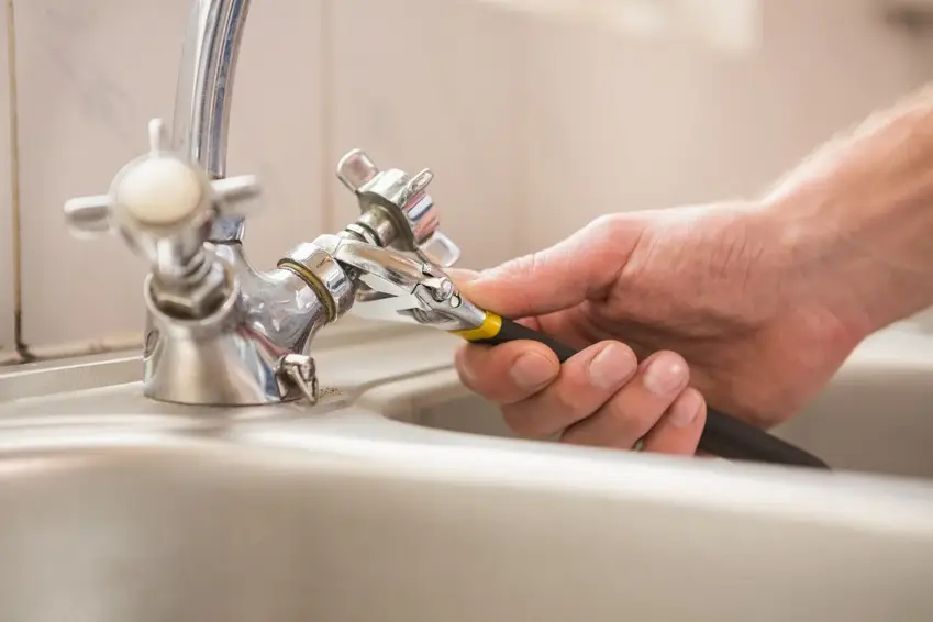 plumbing-services-faucet-installation